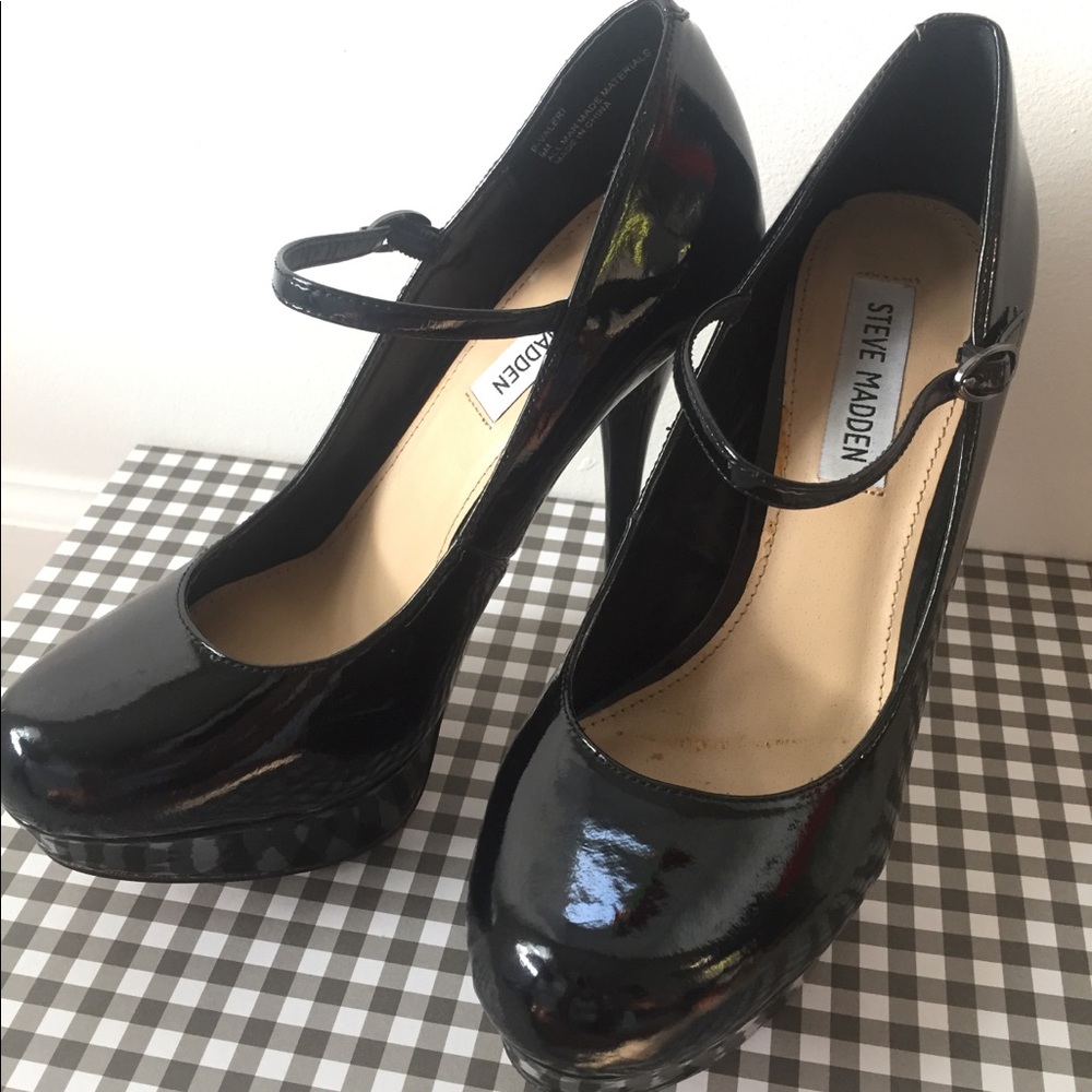 Steve Madden Black Patent 'valeri' Mary Jane Heels